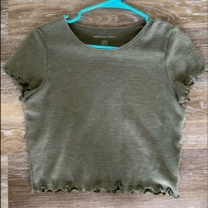 American Eagle cropped tee